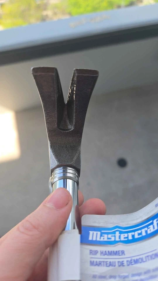 Mastercraft 16 oz Rip Hammer (57-4138-6) – Like New - photo 4