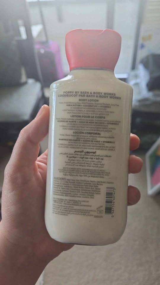 Bath & Body Works “Poppy” Body Lotion – 236 mL / 8 fl oz - photo 2