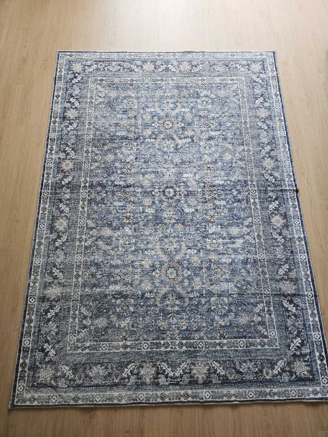 Blue and gold soft rug