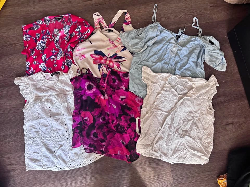 Women tops