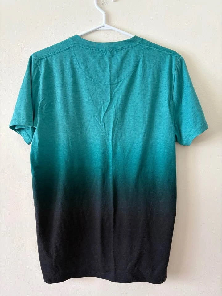 Hollister Men’s Teal Black Ombré Short Sleeve T-Shirt - photo 2