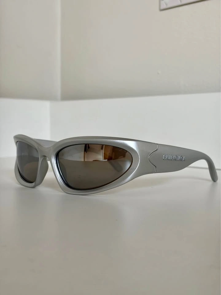 Silver Mirror Wrap Sunglasses