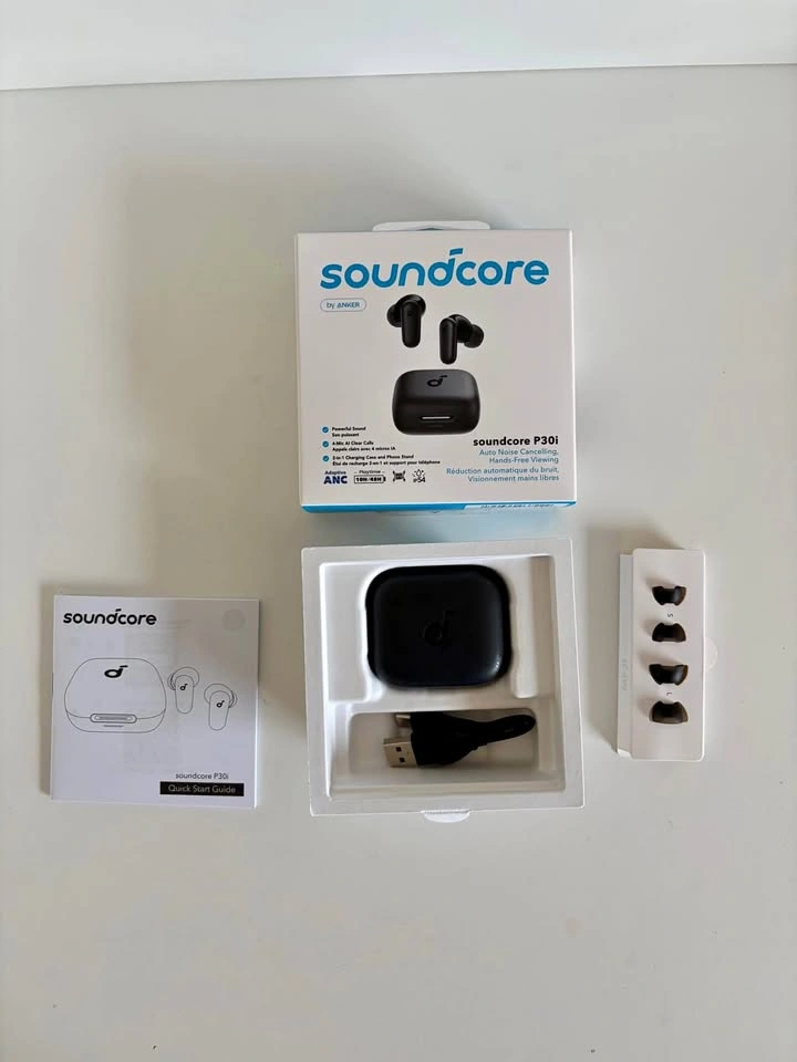 Noise cancelling earbuds | Soundcore P30i