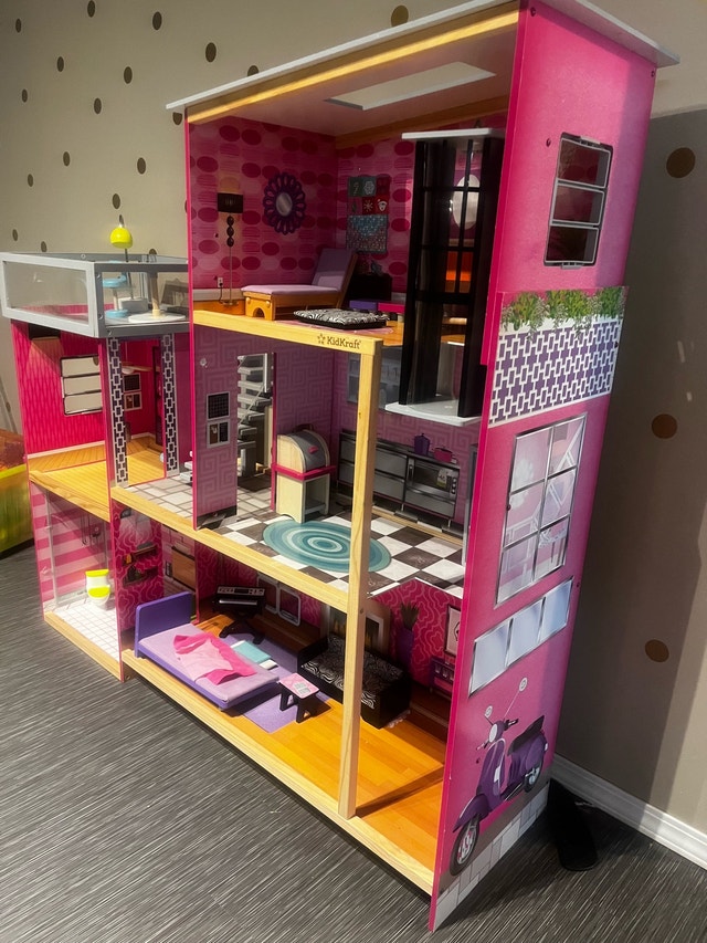 KidKraft Dollhouse - photo 2
