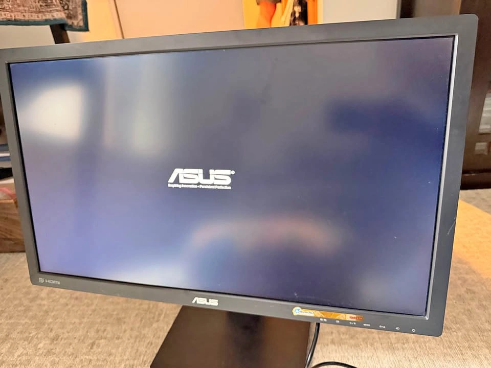 ASUS Computer Monitor