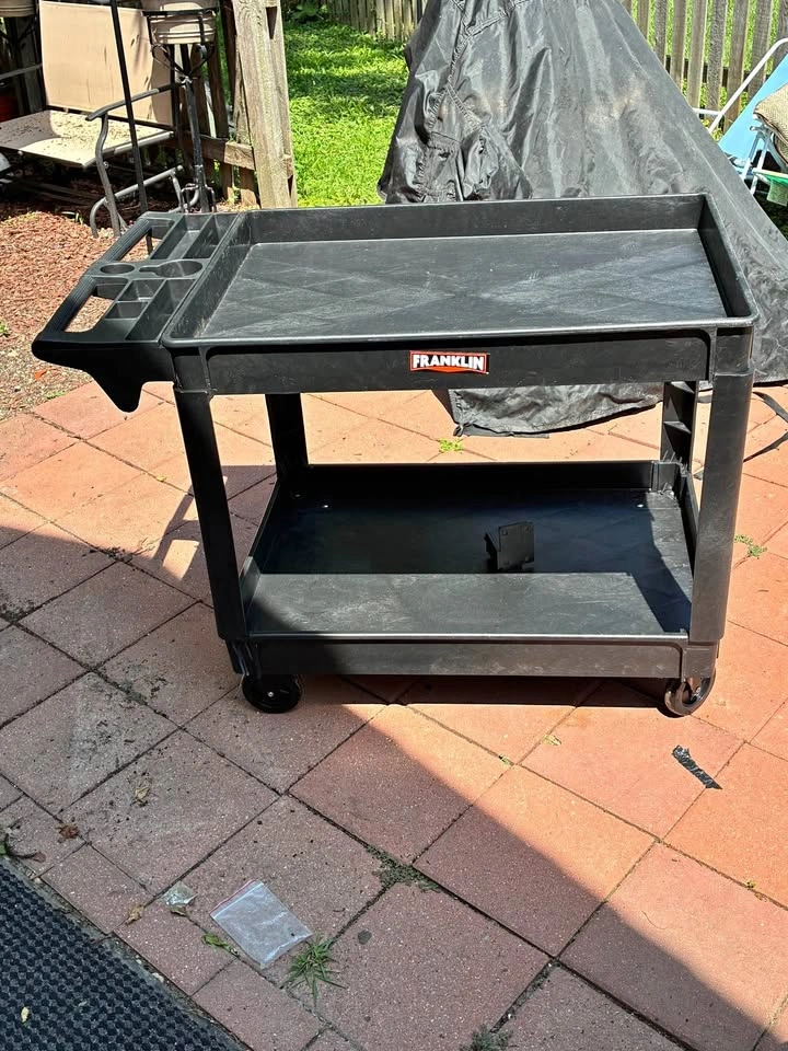 Franklin 36x24 2 shelves utility cart
