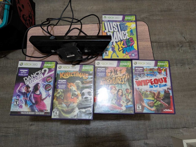 Microsoft Xbox 360 Kinect Bundle - photo 2
