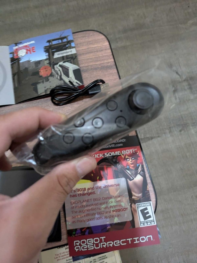 Tzumi Dream Vision Pro VR Headset - photo 2