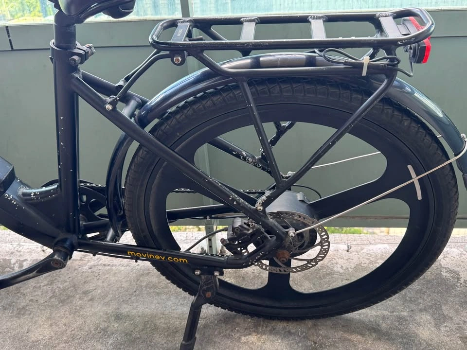 Movin EV Electric Bike | 2 Batteries | Long Range - photo 5