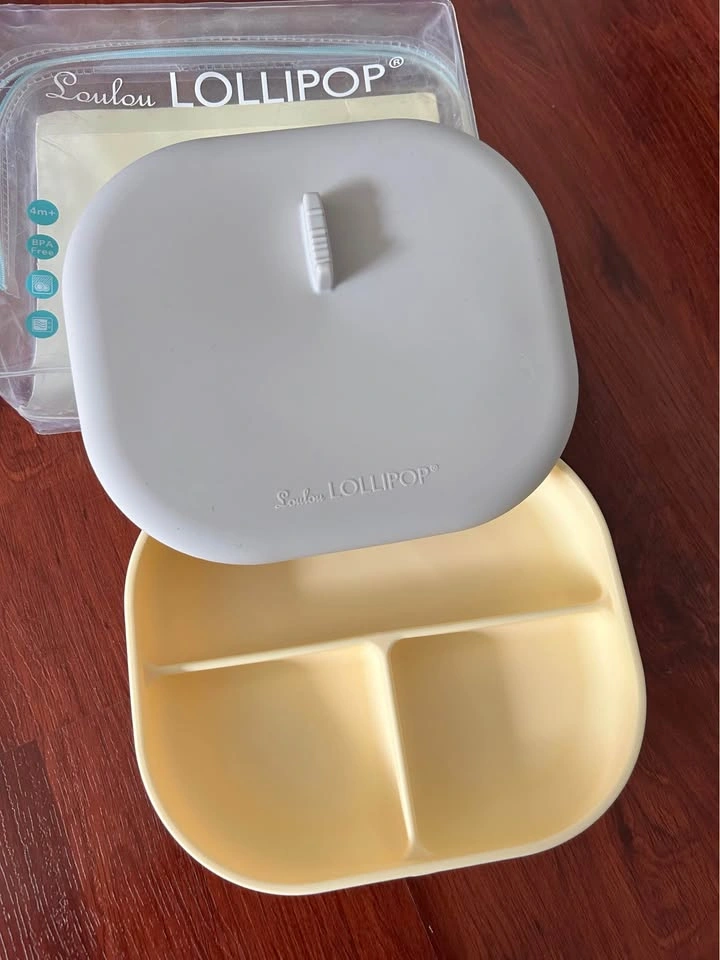 Loulou Lollipop Silicone Divided Plate with Lid – Like New - photo 2