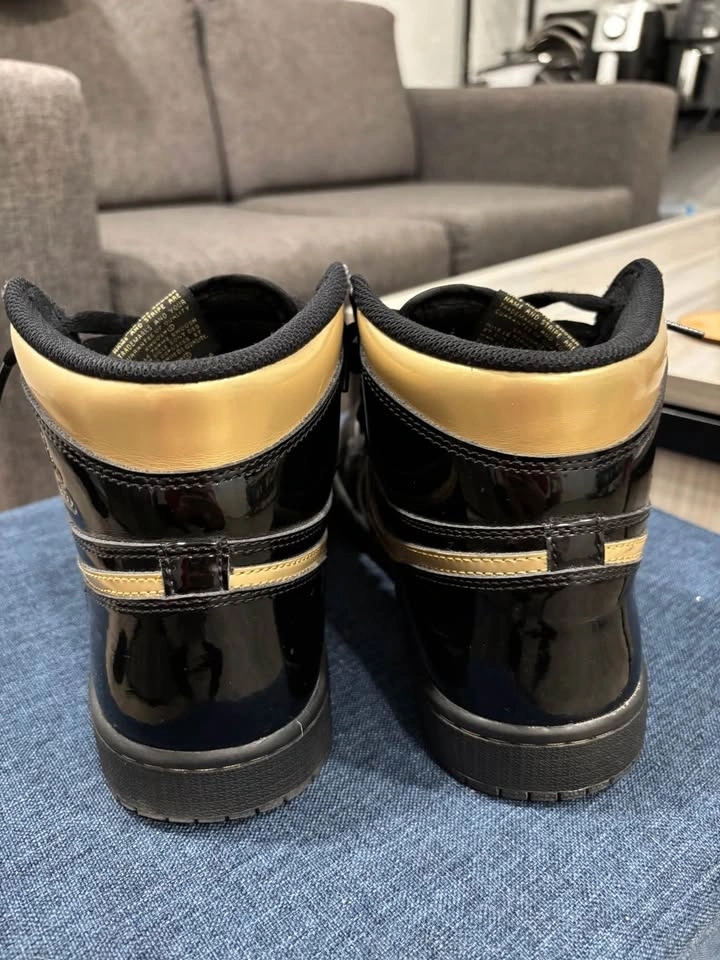 Nike Air Jordan 1 Mid SE Black Metallic Gold - Men’s 8.5 - photo 5