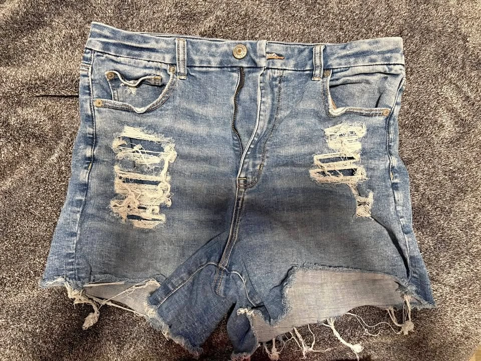 American Eagle Distressed Denim Shorts Size 12