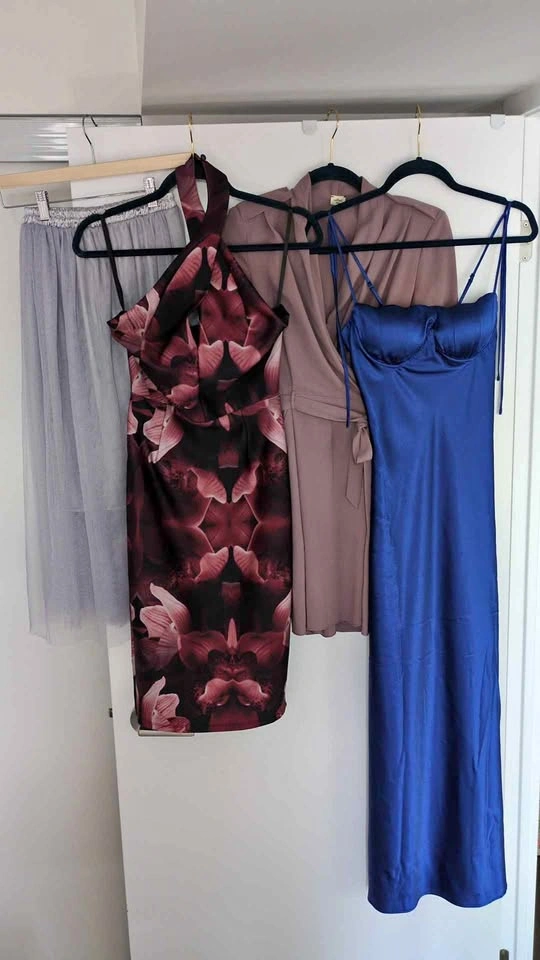 Moving sale dress bundle 👗size XS