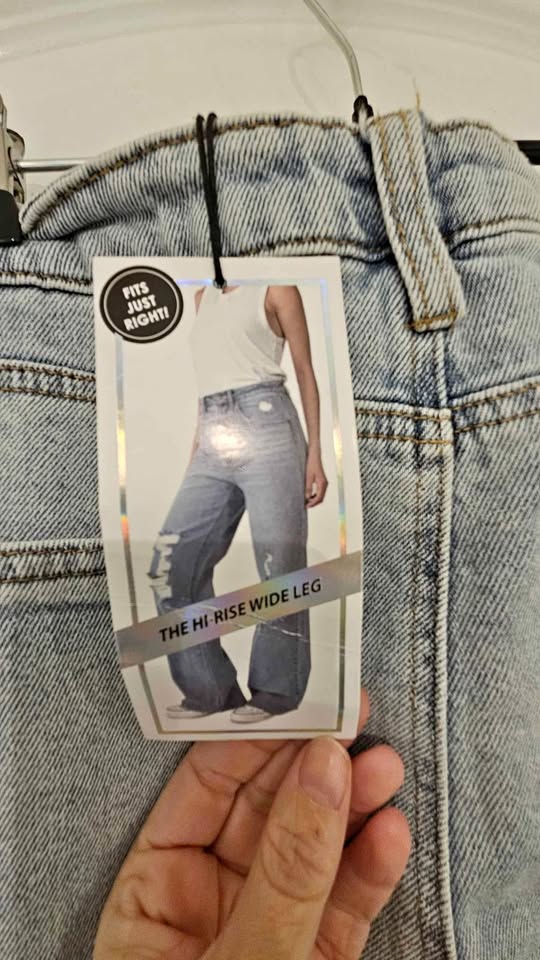 BNWT Wide Leg Jeans w/ Butterfly Design