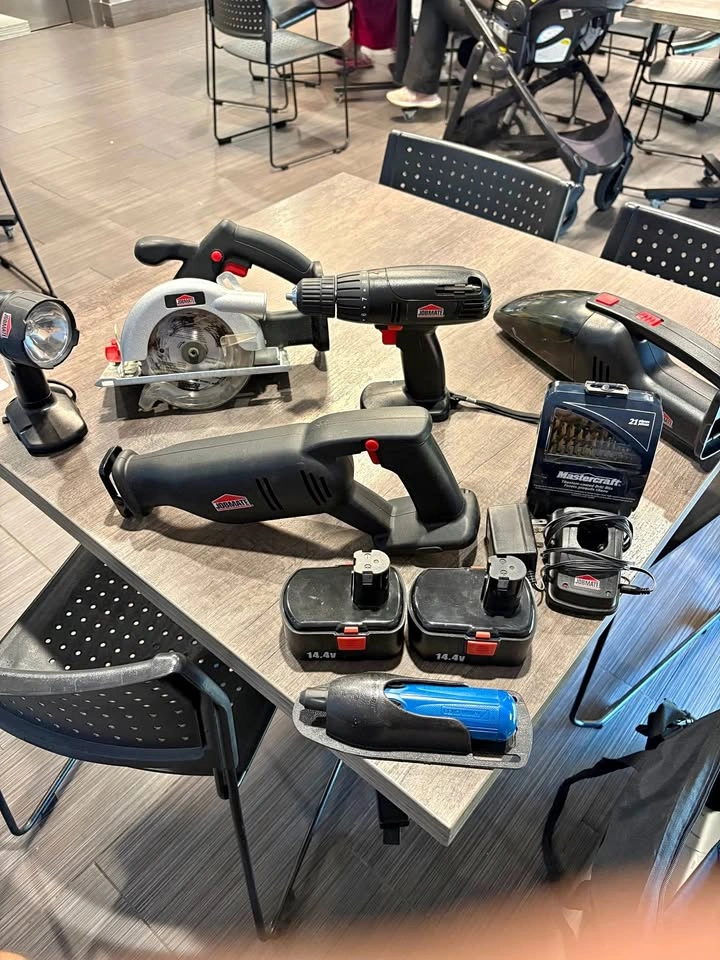 Jobmate 14.4V Cordless Power Tool Set with Mastercraft Drill Bit