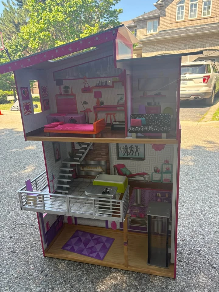 Barbie Dreamhouse Dollhouse - photo 2