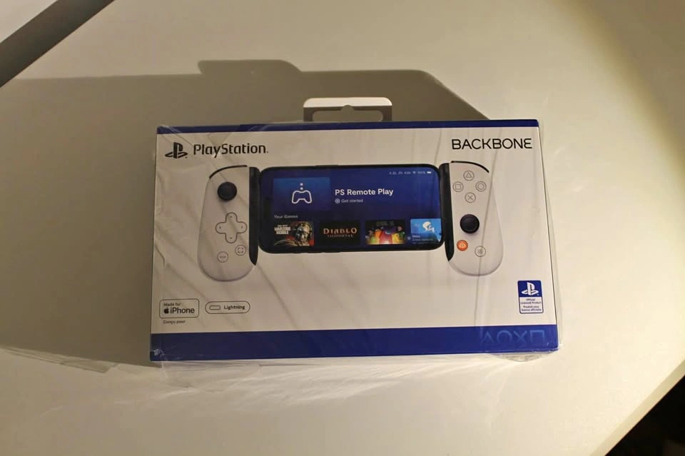 Backbone One PlayStation Edition for iPhone (Lightning)