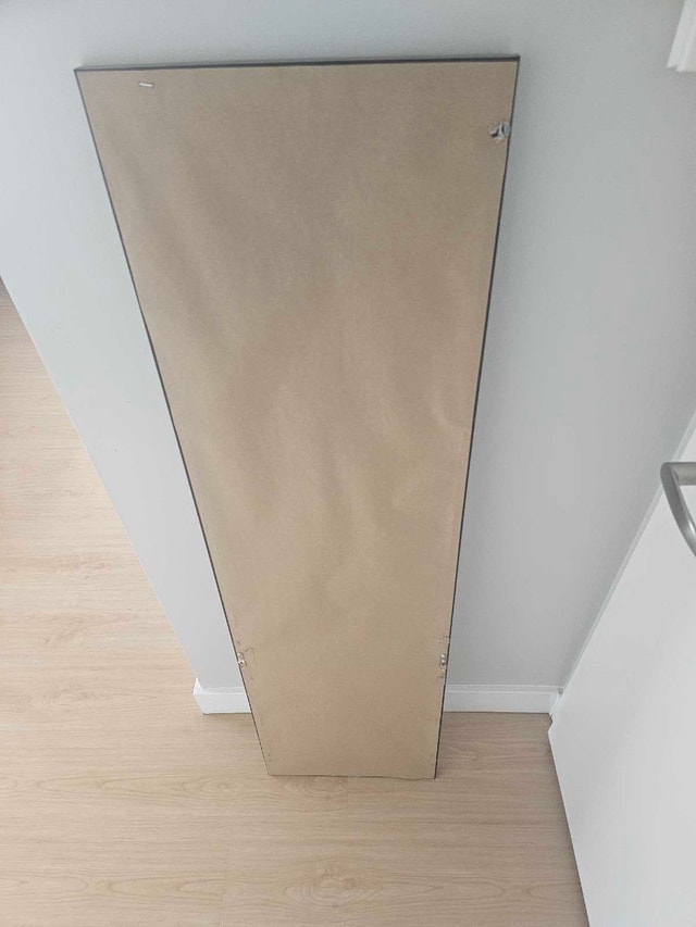 Mirror with wooden frame - photo 2