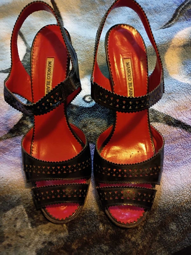 Manolo Blahnik heels size 9.5