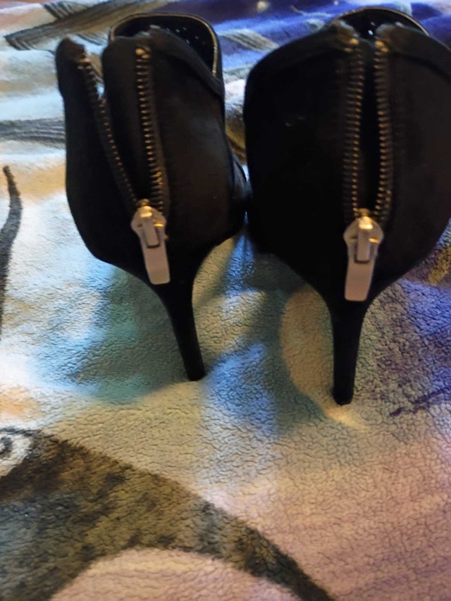 Christian Siriano ankle booties size 8 - photo 3