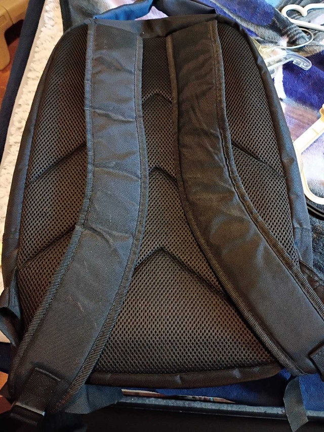 ASUS laptop backpack in excellent condition - photo 4