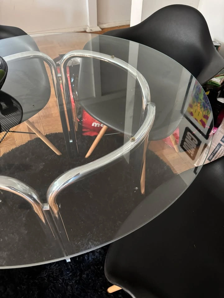 Glass dining table - photo 2