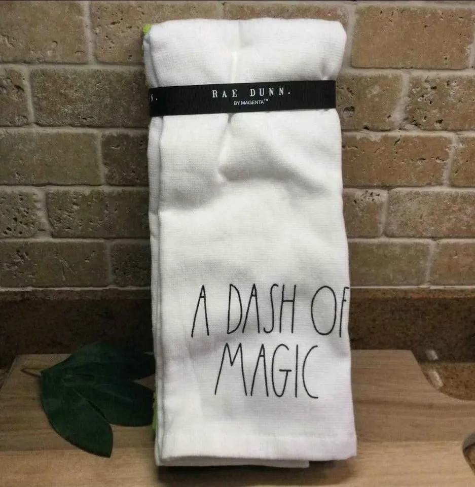 BNWT Rae Dunn Halloween Kitchen Towels - Set of 4 image indicator(2)