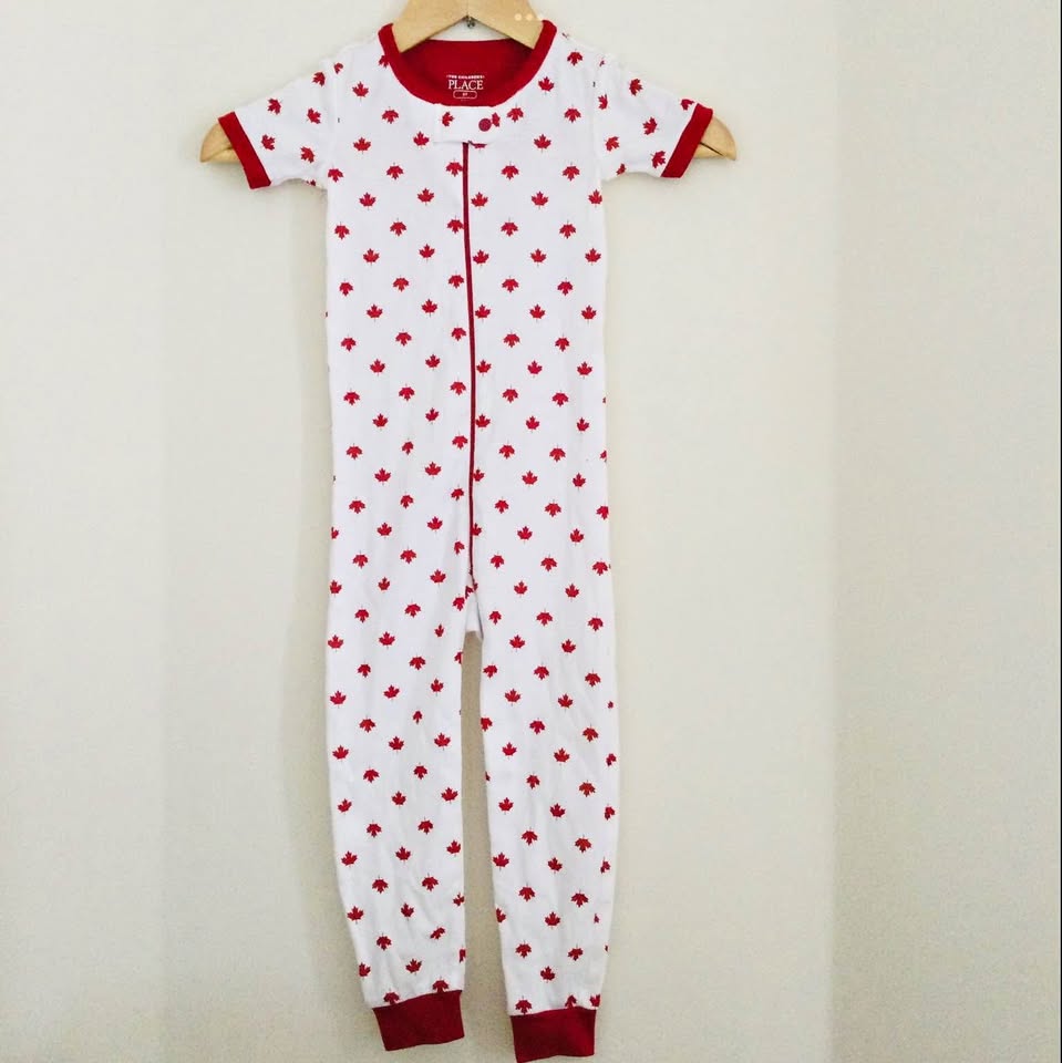 BNWT Toddler Canada Pajama