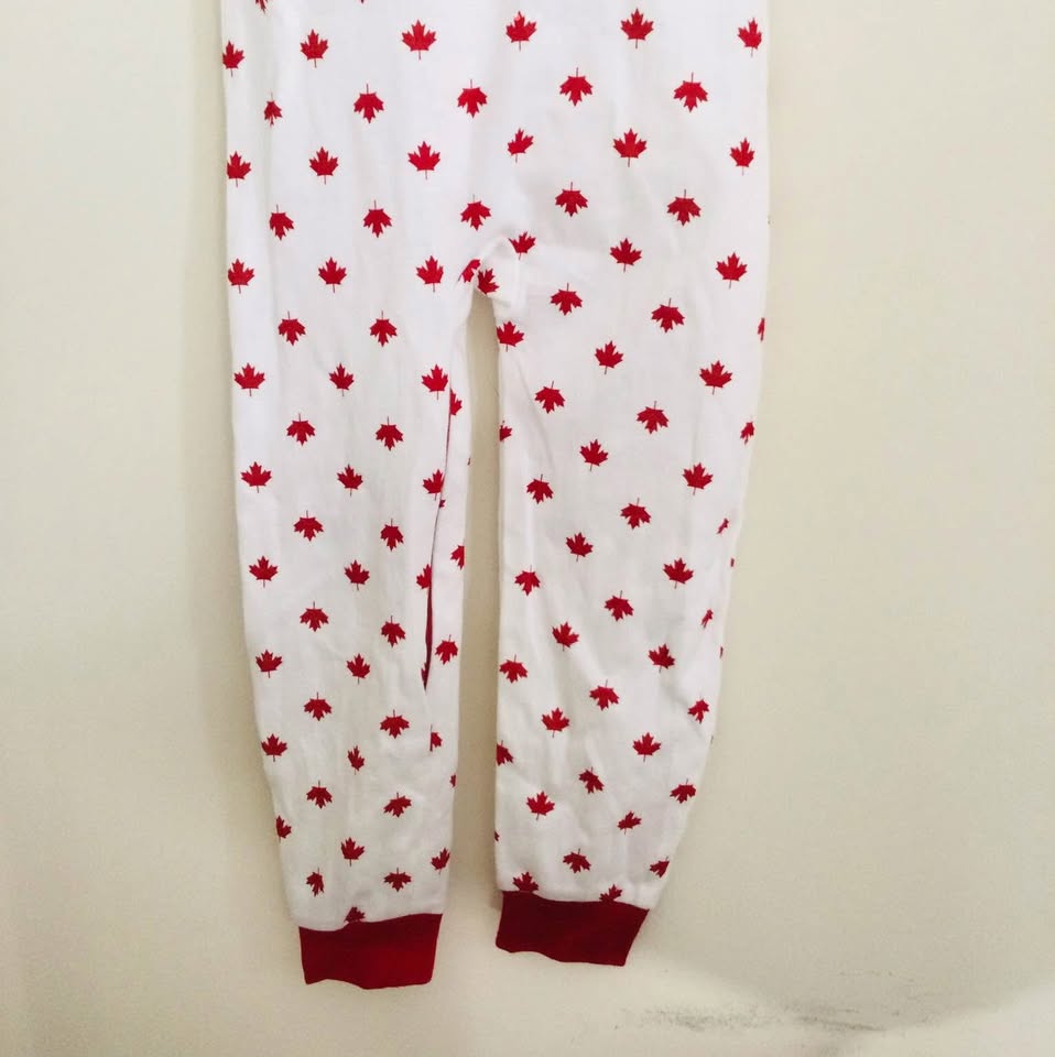 BNWT Toddler Canada Pajama - photo 3