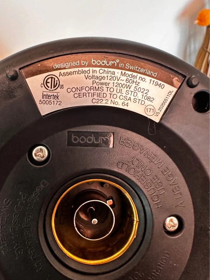 Bodum Gooseneck Electric Kettle - photo 4