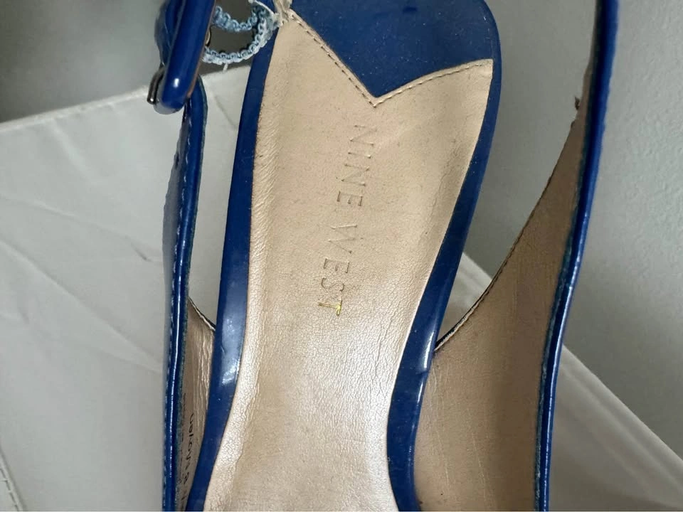 Nine West Blue Patent Leather Wedge Sandals size 8 - photo 3