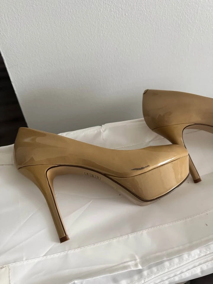 Nine West Nude Patent Platform Pumps size 8 - photo 2