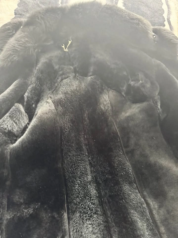 Black Suede Coat with Fur Trim - photo 3