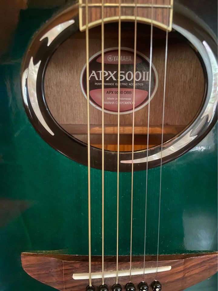 Yamaha APX500II Thinline Electro Acoustic Guitar - photo 2
