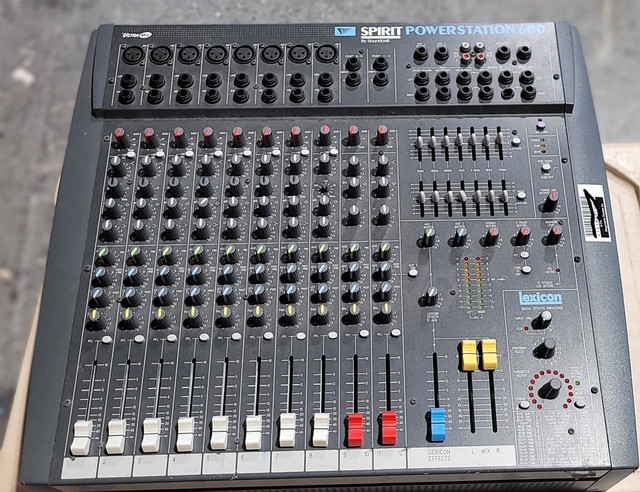 Spirit Power Station 600 analog sound board mixer