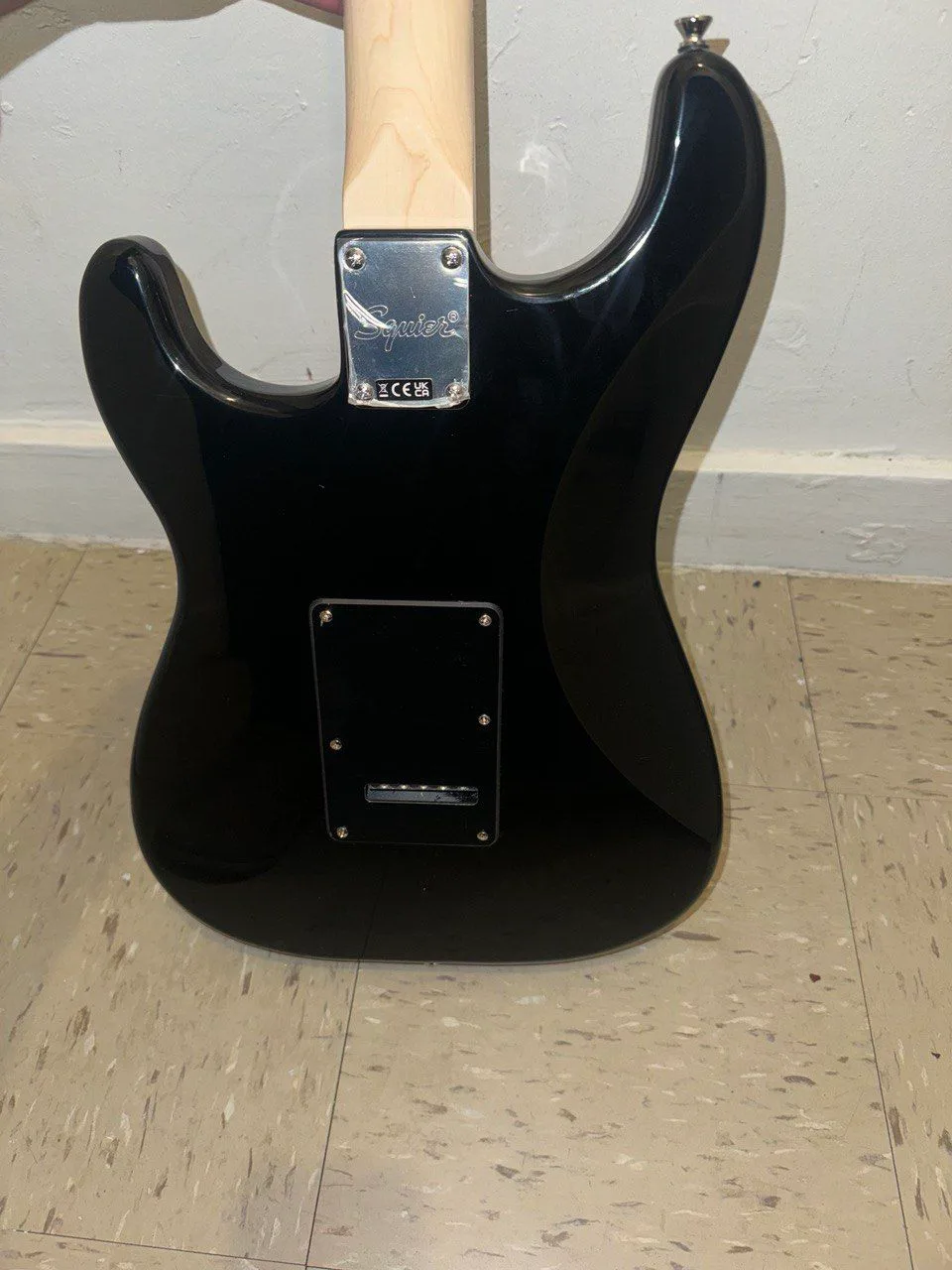 Brand New Squier Sonic Strat HSS - Black (Unopened) image indicator(3)