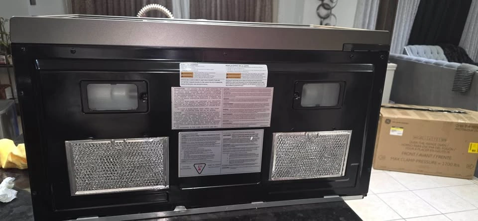 GE Over-the-Range Microwave - photo 2