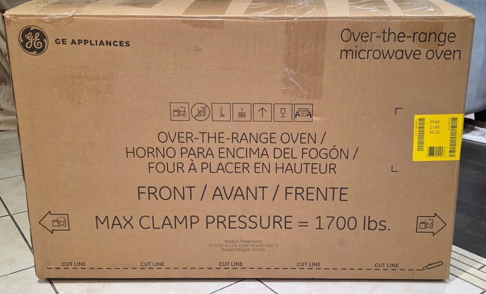 GE Over-the-Range Microwave - photo 4
