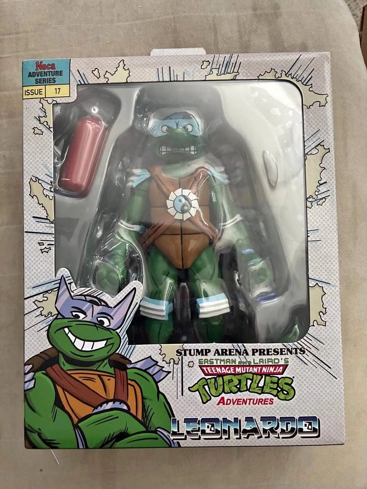 NECA Teenage Mutant Ninja Turtles Adventures "Stump Arena" Leona