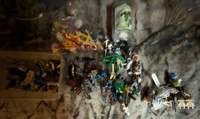 Lego bionical lot - solid find - 7 models