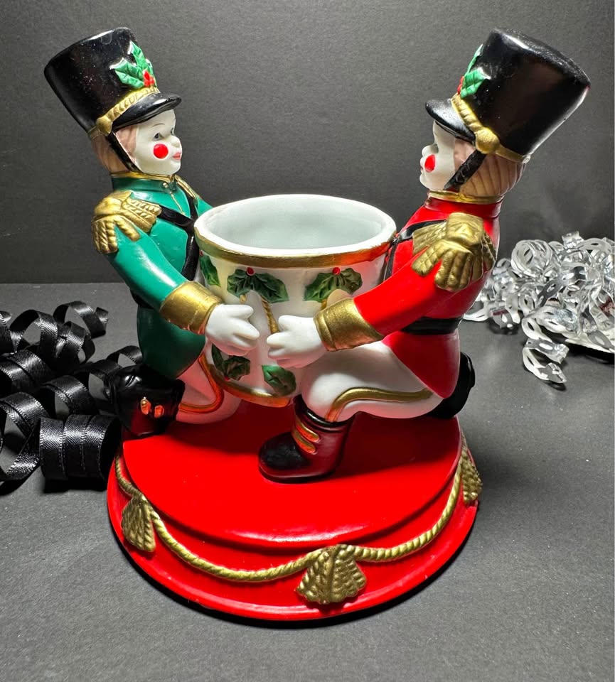 Partylite Toy Soldier Nutcracker Tealight Holder