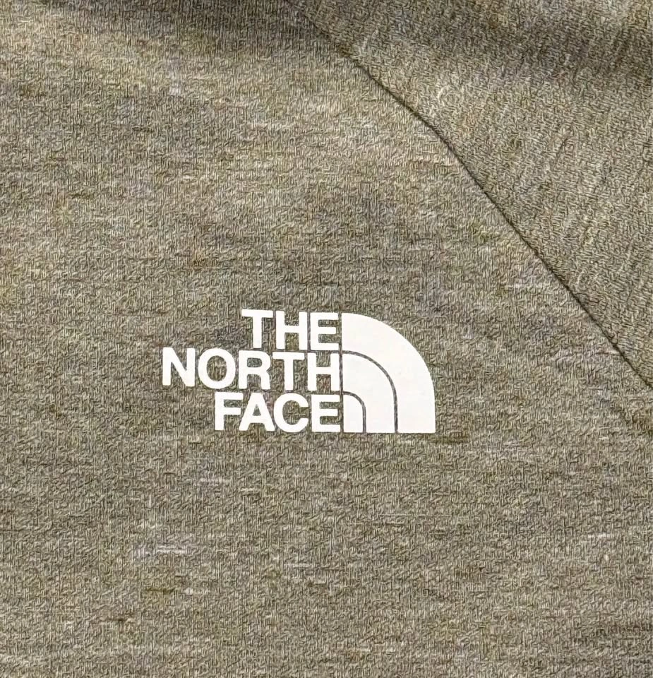 The North Face 1/4 zip base layer/performance shirt - men’s L - photo 3