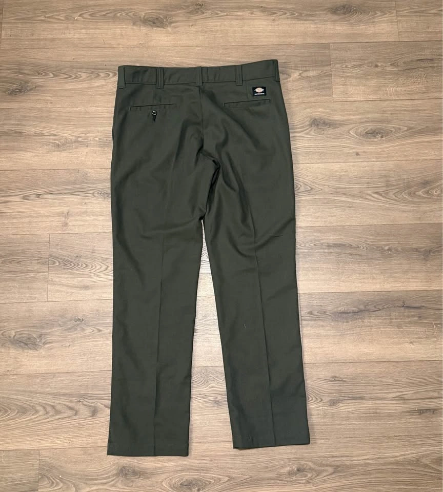 Dickies Skateboarding work pants - 36x32 (fits like 34x32) - photo 2