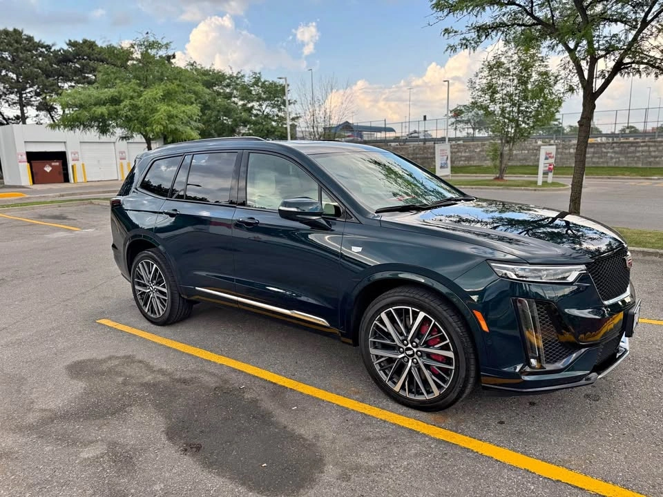 2025 Cadillac XT6