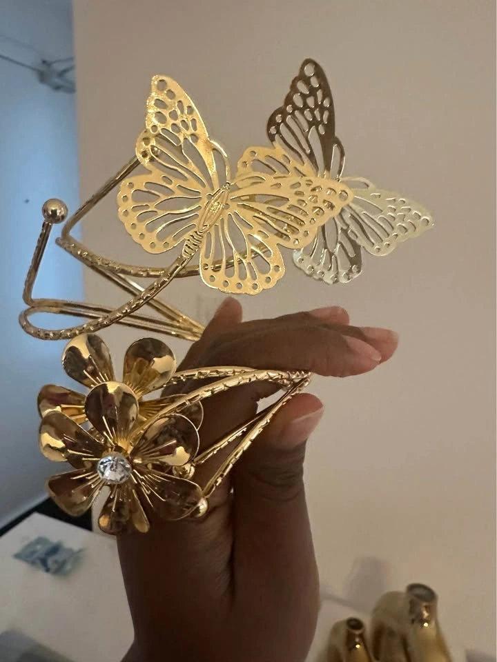 Golden butterfly curtain holder - photo 3