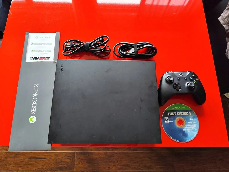 Like New Xbox One X 1TB w/game pass