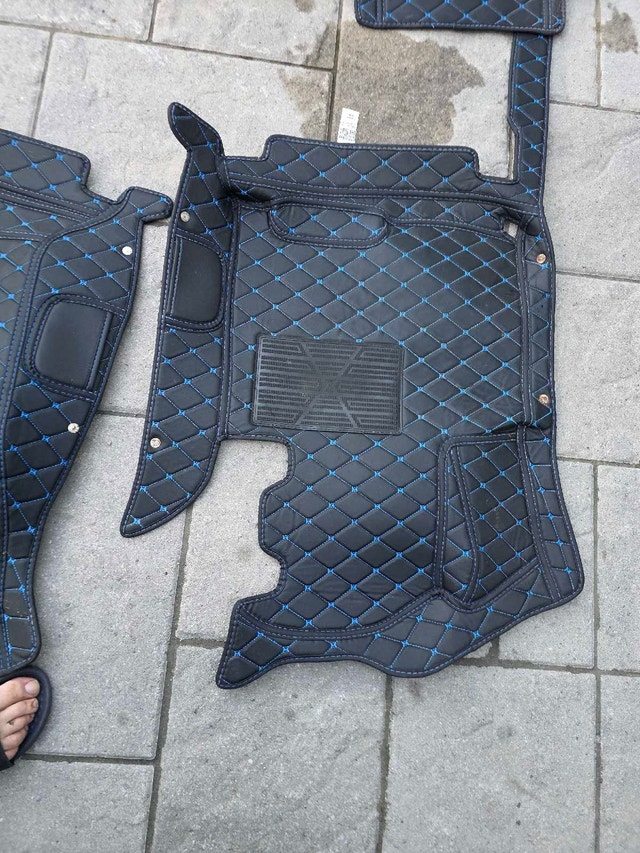 2025 Tuscon Floor Mats - photo 4