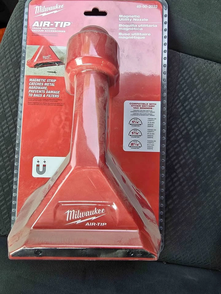 Milwaukee Magnetic Utility Nozzle Wet/Dry Shop Vacuum Attachment