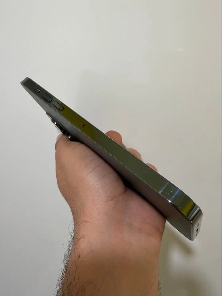 iPhone 13 Pro Max - photo 5