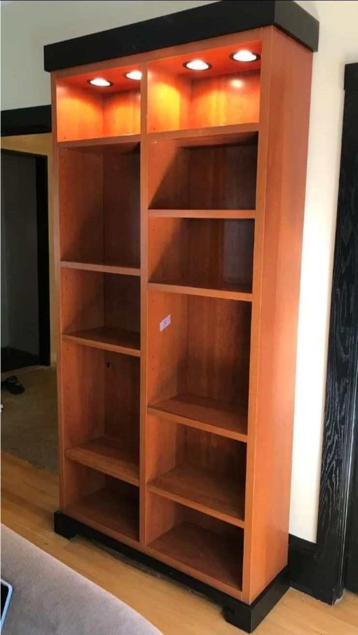 Really Sturdy Wood Bookshelf/Display Case